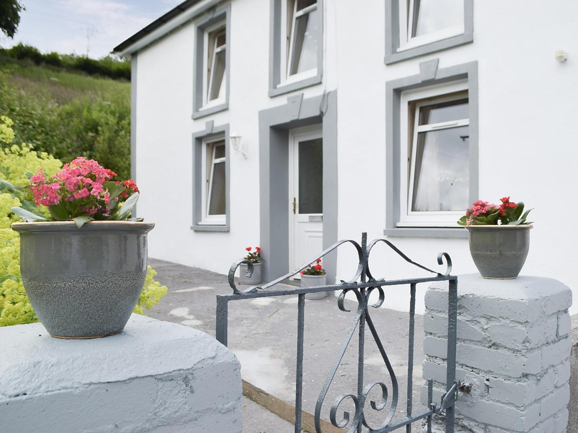 Typicca Farmhouse Brechfa Exterior foto
